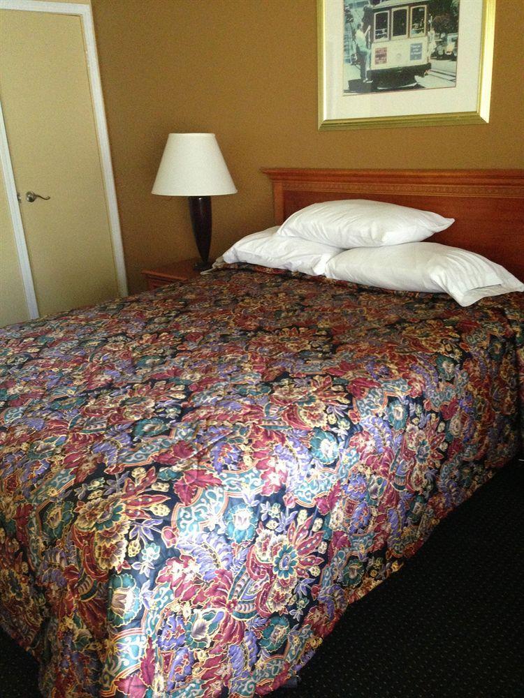 Sundial Lodge Redding Eksteriør billede