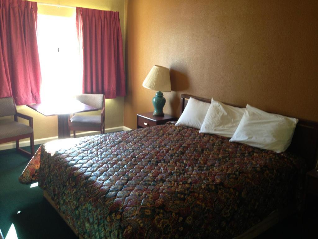 Sundial Lodge Redding Værelse billede