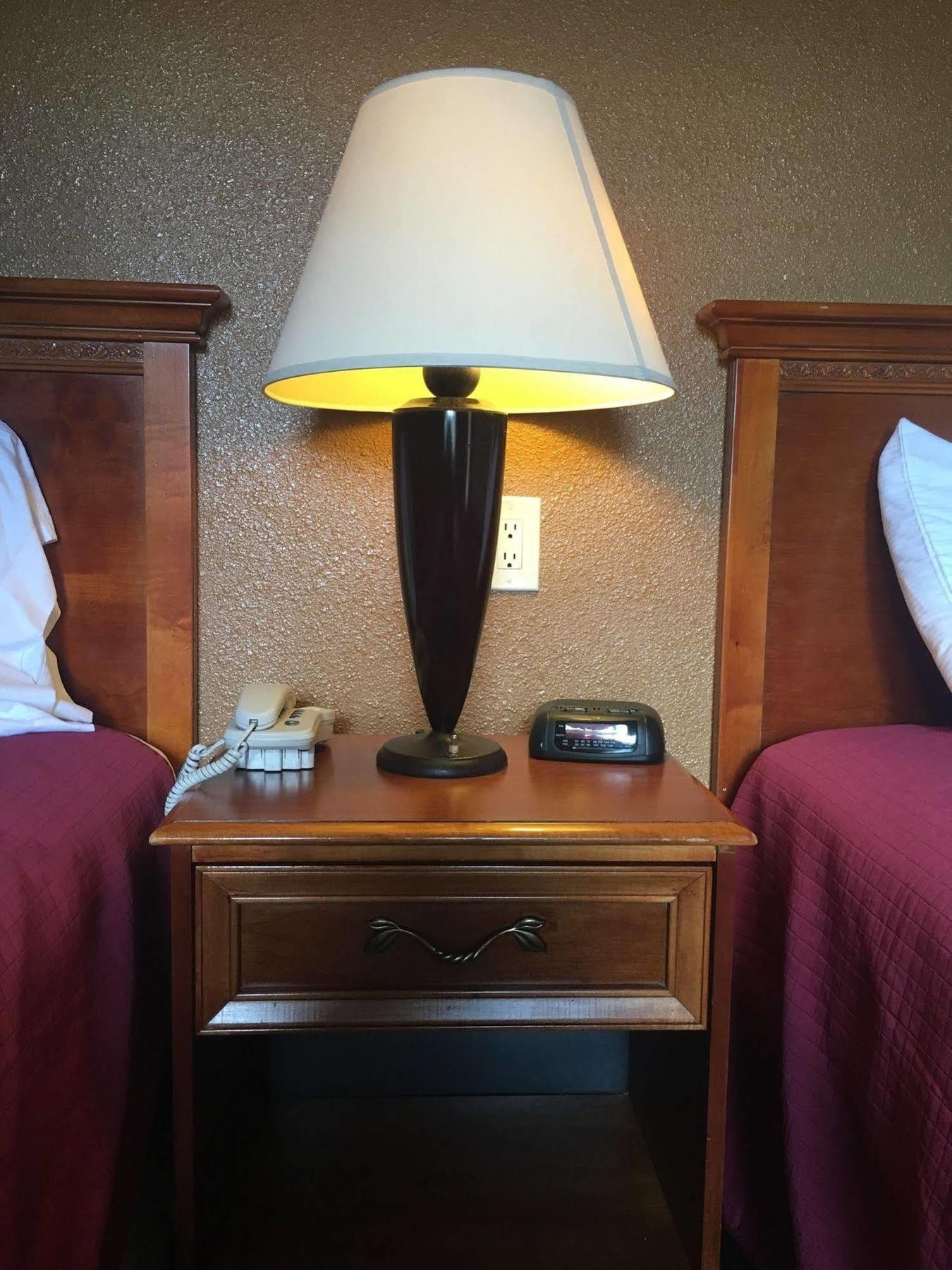 Sundial Lodge Redding Eksteriør billede